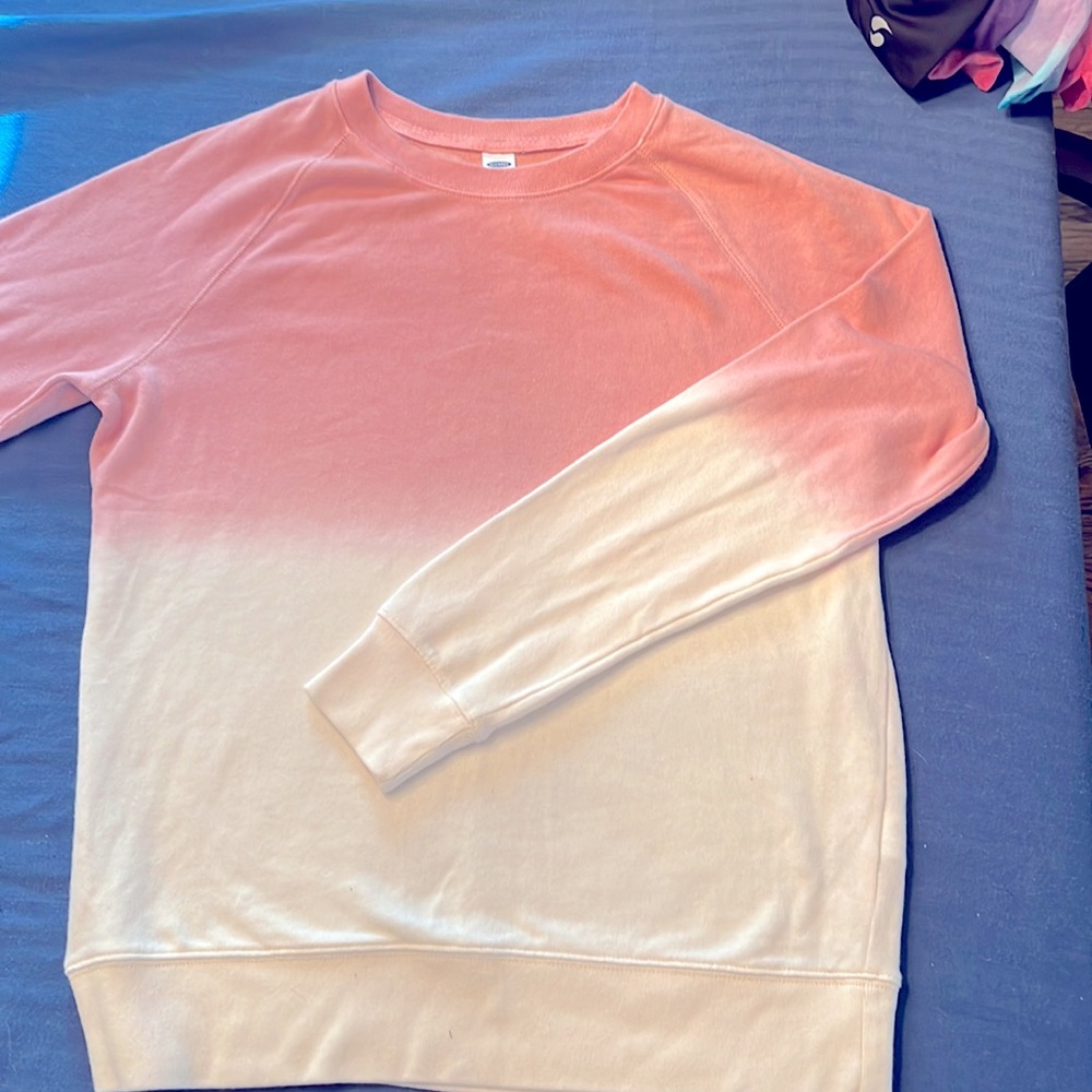 Long sleeve ombré sweatshirt
